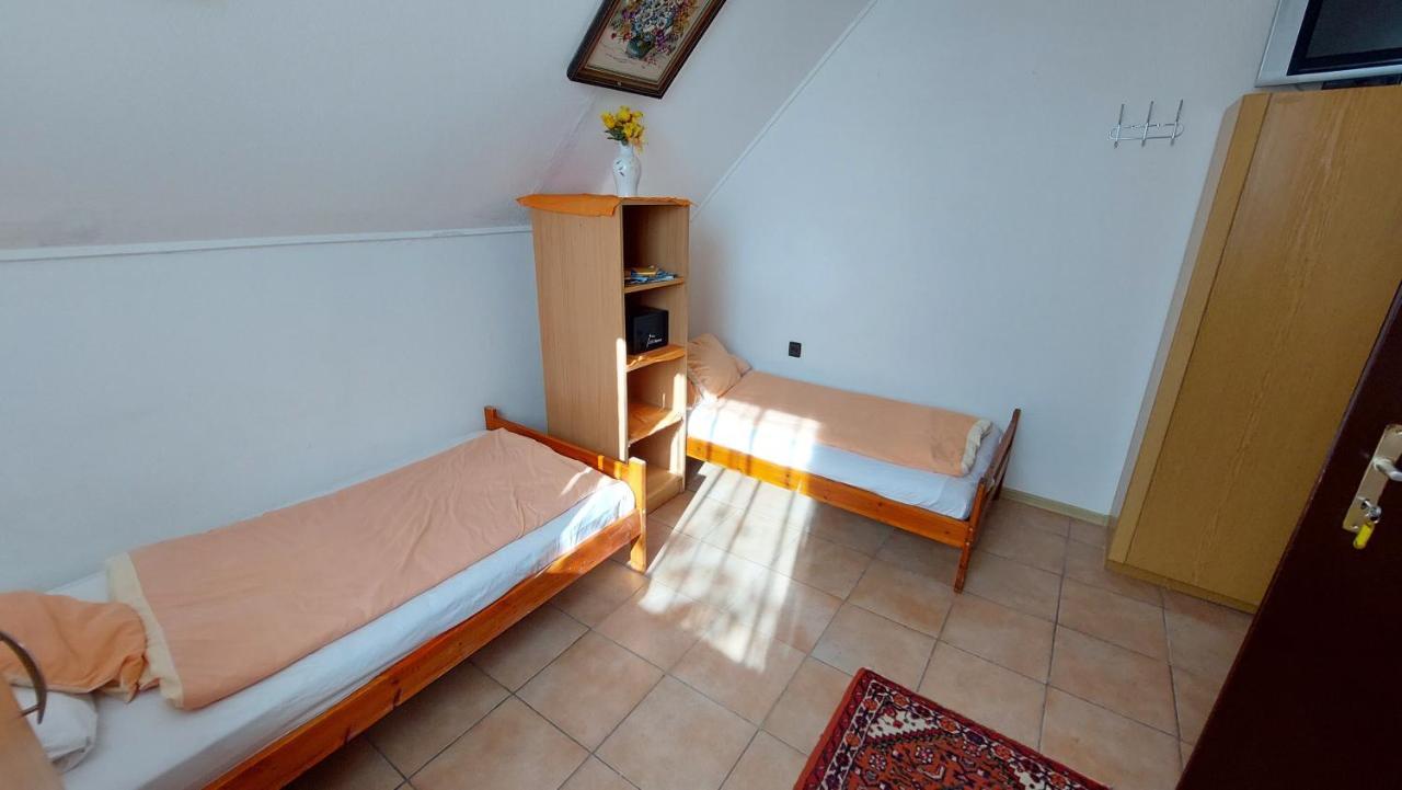 Hotel Malom Tavi Vendeghaz Tapolca Esterno foto