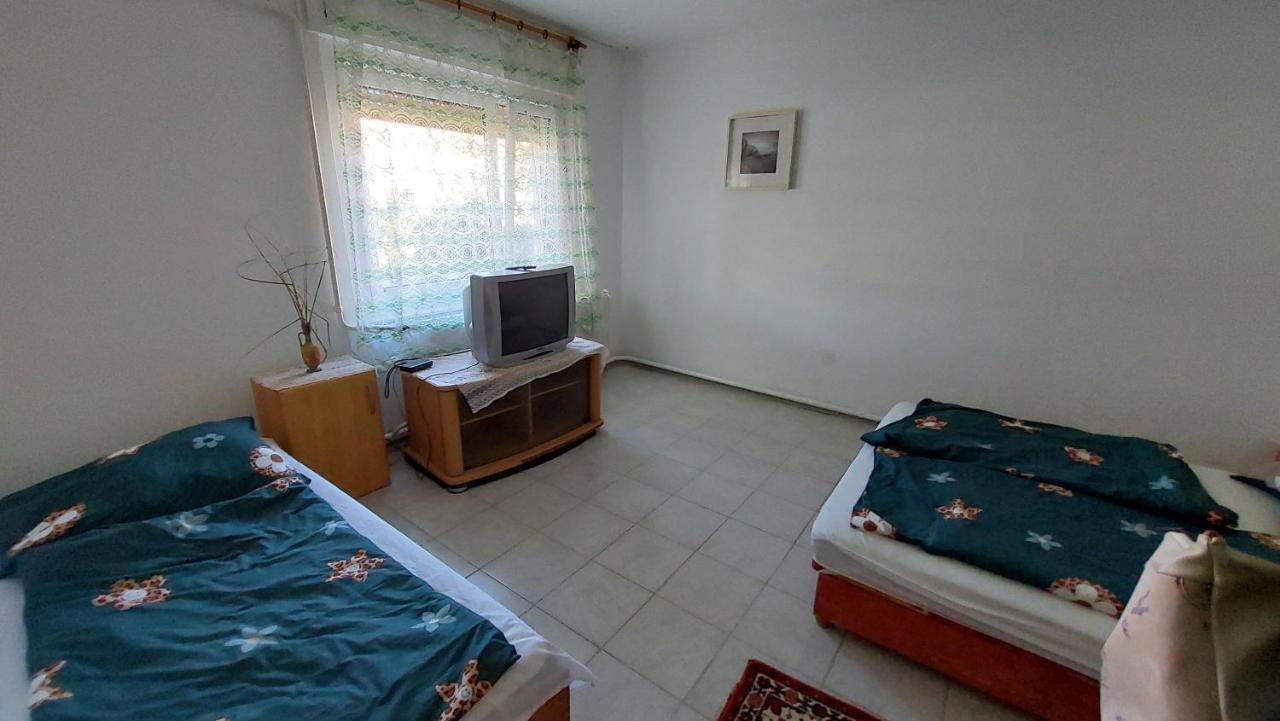 Hotel Malom Tavi Vendeghaz Tapolca Esterno foto
